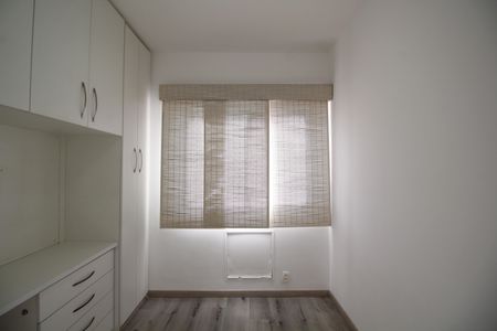 Quarto 1 de apartamento para alugar com 3 quartos, 74m² em Tanque, Rio de Janeiro
