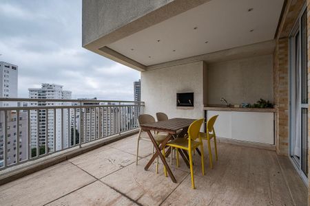 Apartamento para alugar com 151m², 2 quartos e 3 vagasSala - Varanda
