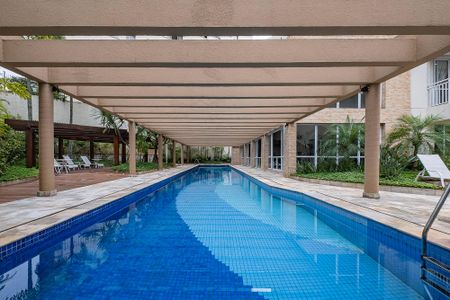 Apartamento para alugar com 151m², 2 quartos e 3 vagasPiscina