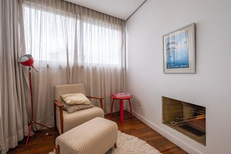 Apartamento para alugar com 151m², 2 quartos e 3 vagasSala