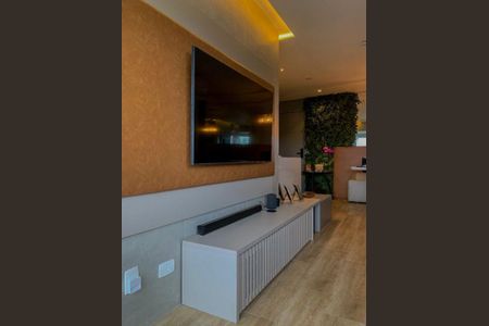 Apartamento à venda com 68m², 2 quartos e 1 vaga