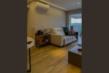 Apartamento à venda com 68m², 2 quartos e 1 vaga