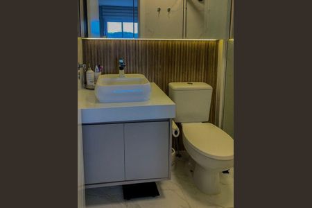 Apartamento à venda com 68m², 2 quartos e 1 vaga