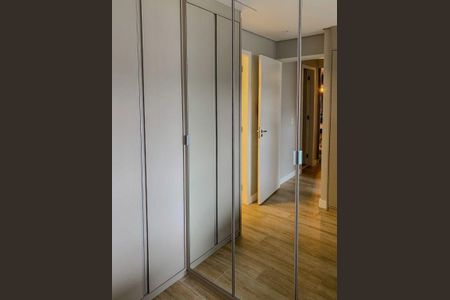 Apartamento à venda com 68m², 2 quartos e 1 vaga