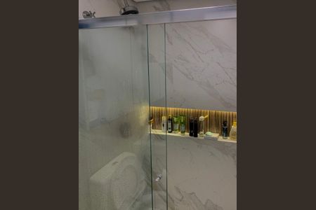 Apartamento à venda com 68m², 2 quartos e 1 vaga