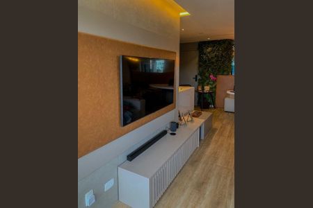 Apartamento à venda com 68m², 2 quartos e 1 vaga