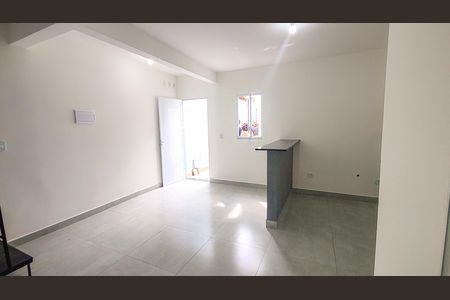 Casa para alugar com 70m², 2 quartos e sem vagaSala