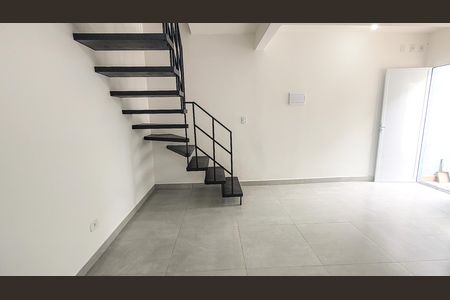 Casa para alugar com 70m², 2 quartos e sem vagaSala