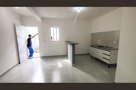 Casa para alugar com 70m², 2 quartos e sem vagaSala