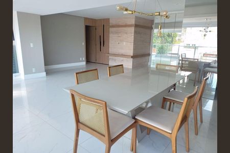 Apartamento à venda com 3 quartos, 132m² em Vila Gertrudes, São Paulo