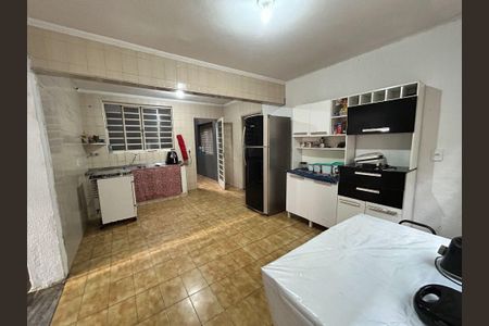 Casa à venda com 210m², 3 quartos e 4 vagas