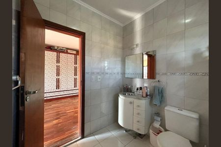 Casa à venda com 3 quartos, 205m² em Vila Manoel Ferreira, Campinas