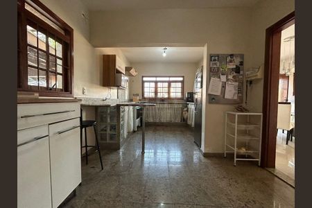 Casa à venda com 3 quartos, 205m² em Vila Manoel Ferreira, Campinas