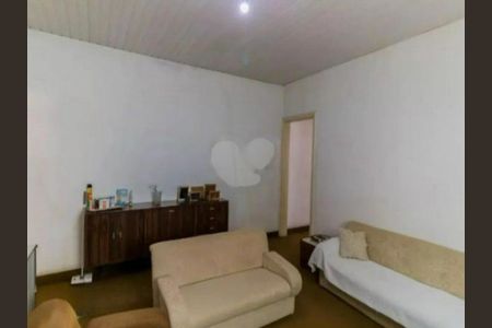 Casa à venda com 4 quartos, 300m² em Cangaiba, São Paulo