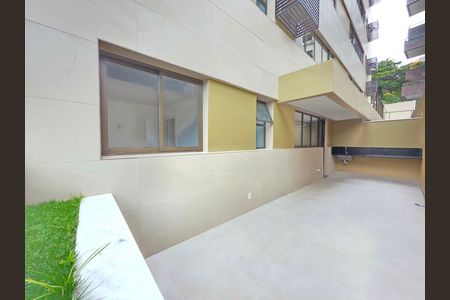 Apartamento à venda com 93m², 2 quartos e 2 vagas Apartamento à venda com 93m², 2 quartos e 2 vagasÁrea privativa