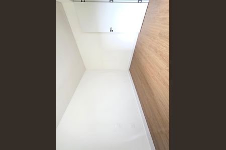 Apartamento à venda com 93m², 2 quartos e 2 vagas Apartamento à venda com 93m², 2 quartos e 2 vagasQuarto 2