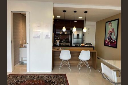 Apartamento à venda com 82m², 1 quarto e 1 vaga