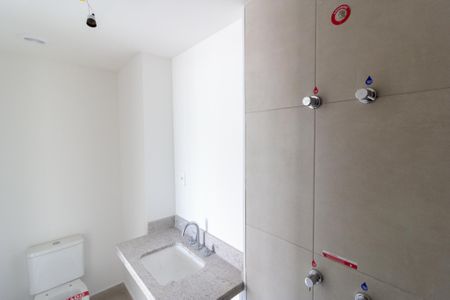 Apartamento à venda com 72m², 2 quartos e 1 vagaBanheiro da Suíte