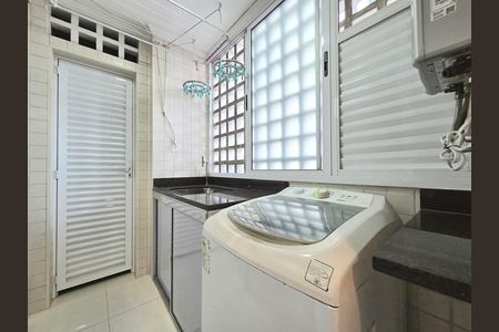 Apartamento à venda com 85m², 2 quartos e 1 vaga Apartamento à venda com 85m², 2 quartos e 1 vagaÁrea de Serviço