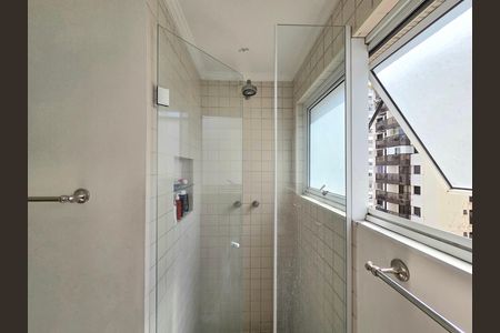 Apartamento à venda com 85m², 2 quartos e 1 vaga Apartamento à venda com 85m², 2 quartos e 1 vagaBanheiro Social