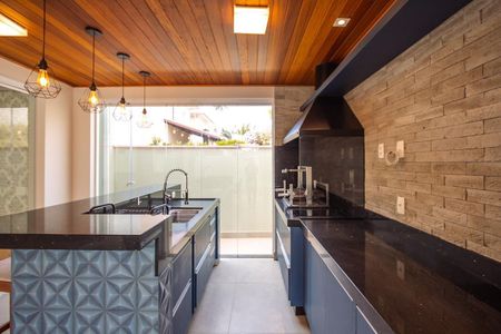 Casa para alugar com 180m², 3 quartos e 3 vagas