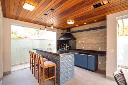 Casa para alugar com 180m², 3 quartos e 3 vagas