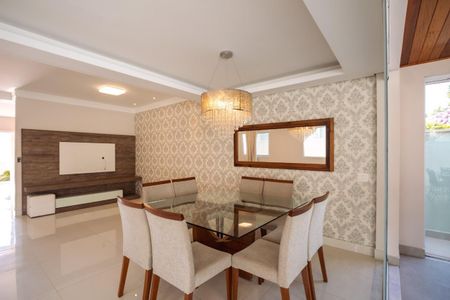 Casa para alugar com 180m², 3 quartos e 3 vagas