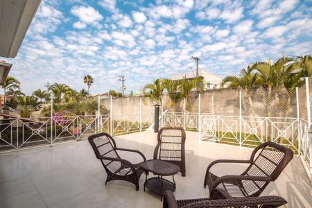 Casa para alugar com 180m², 3 quartos e 3 vagas