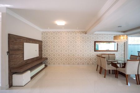 Casa para alugar com 180m², 3 quartos e 3 vagas