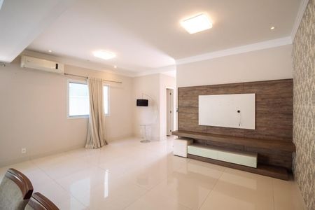 Casa para alugar com 180m², 3 quartos e 3 vagas
