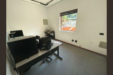 Casa à venda com 366m², 1 quarto e 7 vagas
