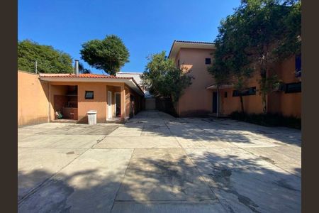 Casa à venda com 366m², 1 quarto e 7 vagas