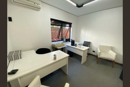Casa à venda com 366m², 1 quarto e 7 vagas