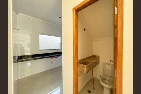 Casa à venda com 100m², 3 quartos e 1 vaga