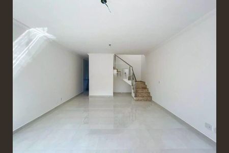 Casa à venda com 100m², 3 quartos e 1 vaga