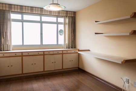 Apartamento à venda com 4 quartos, 473m² em Higienópolis, São Paulo