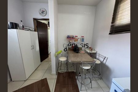 Casa à venda com 5 quartos, 307m² em Betânia, Belo Horizonte