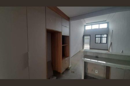 Casa à venda com 3 quartos, 140m² em Jardim Ipaussurama, Campinas