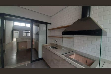 Casa à venda com 140m², 3 quartos e sem vaga