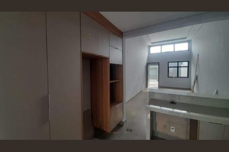 Casa à venda com 140m², 3 quartos e sem vaga