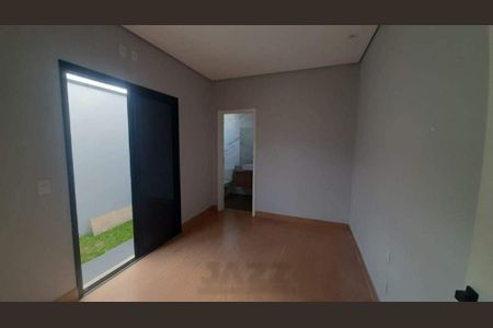 Casa à venda com 3 quartos, 140m² em Jardim Ipaussurama, Campinas