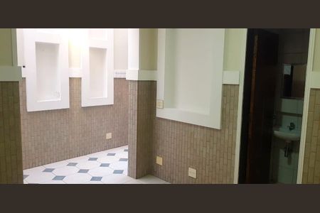 Casa à venda com 3 quartos, 200m² em Vila Romana, São Paulo