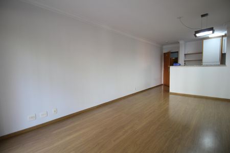 Apartamento para alugar com 100m², 2 quartos e 2 vagasSala