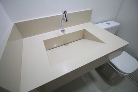 Apartamento para alugar com 100m², 2 quartos e 2 vagasLavabo 