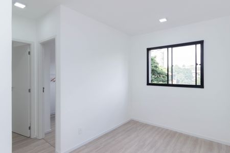 Apartamento para alugar com 36m², 2 quartos e sem vaga Apartamento para alugar com 36m², 2 quartos e sem vagaSala