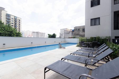 Apartamento para alugar com 36m², 2 quartos e sem vaga Apartamento para alugar com 36m², 2 quartos e sem vagaÁrea comum - Piscina