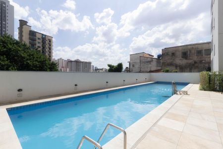 Apartamento para alugar com 36m², 2 quartos e sem vaga Apartamento para alugar com 36m², 2 quartos e sem vagaÁrea comum - Piscina