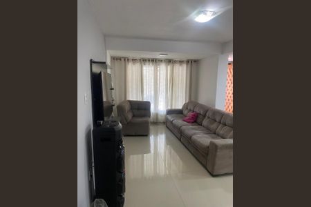 Casa à venda com 4 quartos, 156m² em Vargem Pequena, Rio de Janeiro