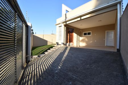 Casa para alugar com 280m², 3 quartos e 4 vagasÁrea externa