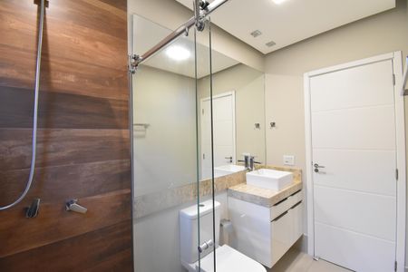 Casa para alugar com 280m², 3 quartos e 4 vagasBanheiro 2